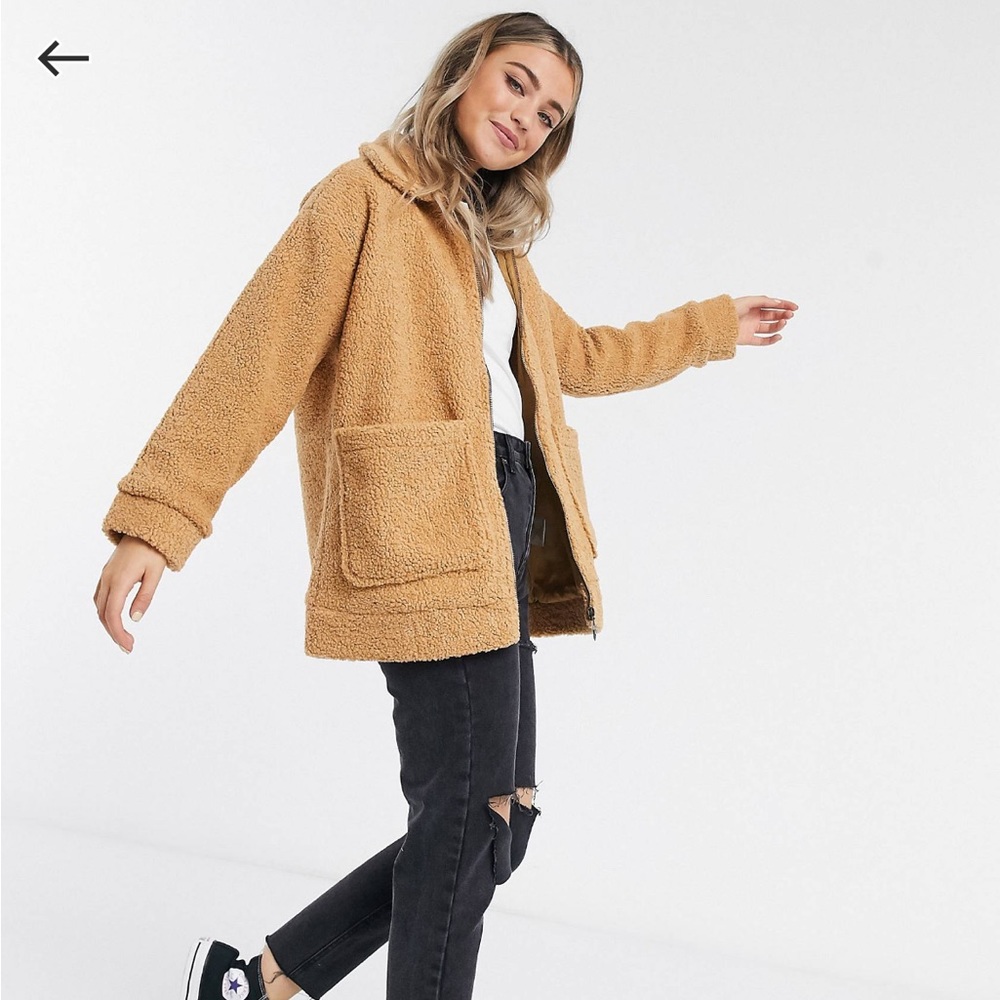 Sherpa-style jacket - size small